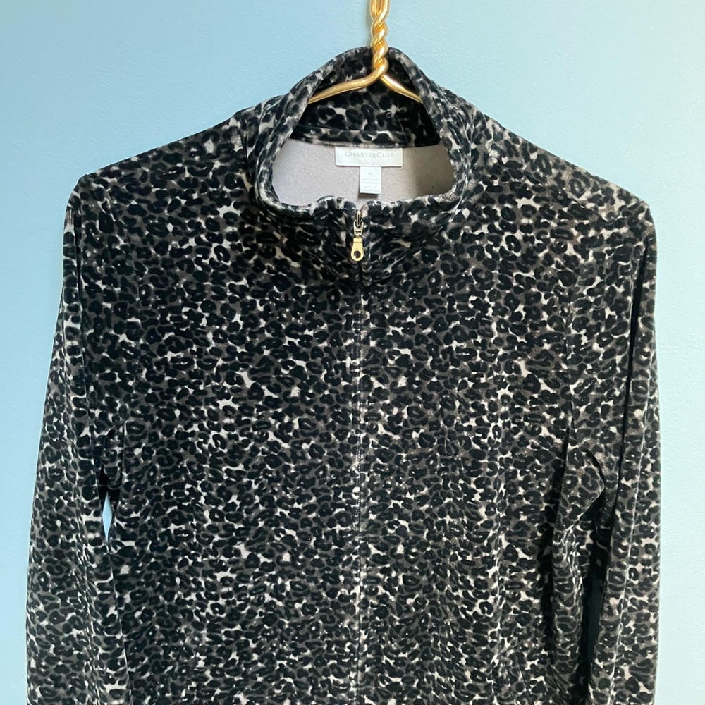 Charter Club Velour Animal Print Women’s M Full   Zip Jacket Leopard Velvet-Feel
